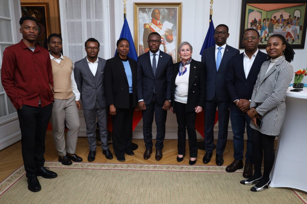 L’Ambassade d’Haïti guide et soutient ses étudiants dès leur arrivée en France