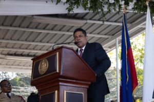 La majorité, c’est le peuple, selon Laurent Saint-Cyr