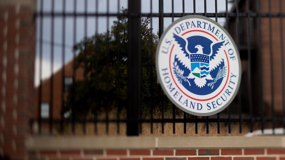États-Unis : une cour fédérale ouvre la voie aux expulsions accélérées de bénéficiaires du programme CHNV