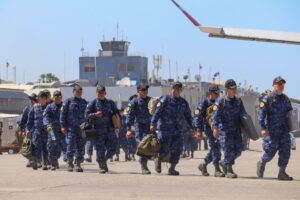 Haïti : le Salvador renforce sa présence avec environ 1 000 soldats, leur commandement reste à préciser